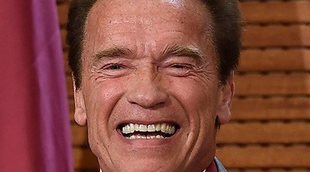 Schwarzenegger, estable tras su operación a corazón abierto