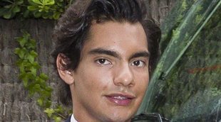 Alejandro Reyes cumple los 18 años con la paternidad aún coleando