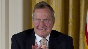George H. W. Bush se recupera tras su ingreso en el hospital