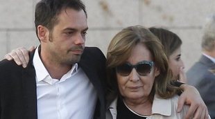 El último adiós a José María Íñigo por su familia