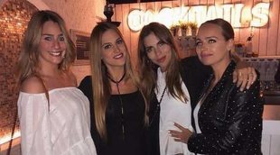 Elena Galera presume de tripita en una nueva reunión de WAGs