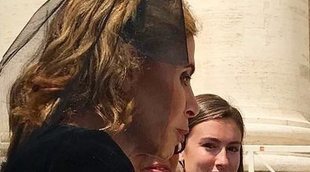Ruiz de la Prada, muy emocionada al encontrarse con el Papa