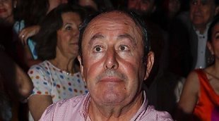 El Chatarrero, el mejor apoyo de Ágatha durante su desfile