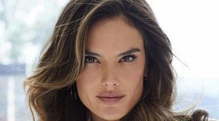 Alessandra Ambrosio incondicional de Ibiza: así disfutar de su verano de soltera