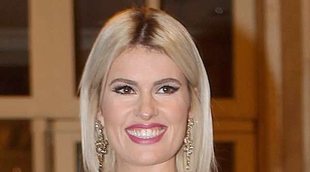 Adriana Abenia: "Estoy aprendiendo a ser mamá"