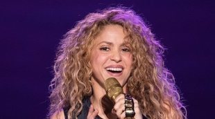 El susto de Shakira en su avión privado