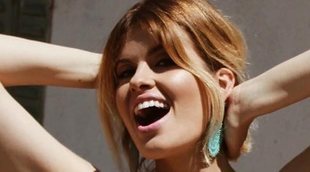 Adriana Abenia muestra su cuerpo 12 días después de dar a luz