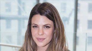 Laura Matamoros posa junto a Matías 3 meses después de su nacimiento