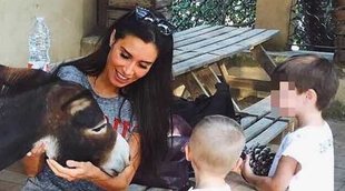 El día de granja escuela de Pilar Rubio con sus hijos Sergio y Marco