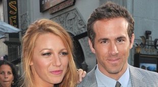 Blake Lively trolea a Ryan Reynolds con su foto en un camión