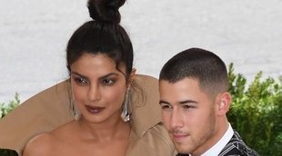 Nick Jonas y Priyanka Chopra posan al estilo de la Realeza inglesa