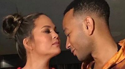 Las tiernas y divertidas felicitaciones con las que Chrissy Teigen y John Legend celebraron su aniversario