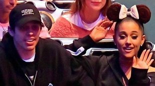 Pete Davidson explica cómo comenzó a salir con Ariana