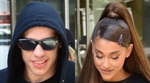 Pete Davidson tapa el tatuaje que se hizo por Ariana Grande