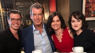 Pierce Brosnan se reúne con los niños de 'Señora Doubtfire'