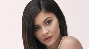 Kylie Jenner felicita Acción de Gracias con una foto familiar
