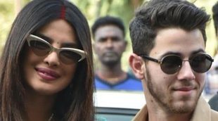Nick y Priyanka viajan a Delhi como marido y mujer