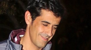 Víctor visita a su segundo hijo con su madre y su hijo mayor