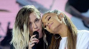 Las palabras de Miley Cyrus a Ariana Grande tras su ruptura con Pete Davidson