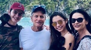 Catherine Zeta-Jones y Michael Douglas: fin de año en Honduras