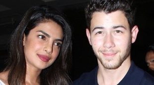 Nick y Priyanka disfrutan de la nieve con Joe y Sophie