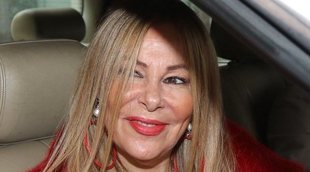 Ana come con unas amigas volviendo a la vida social