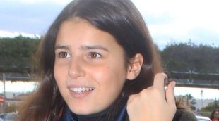 Cayetana viaja a Sevilla para conocer a su hermanito