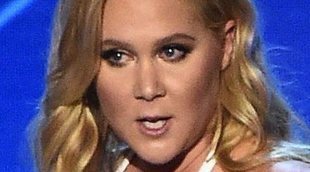 La cuñada de Amy Schumer le regala una 'tarta de vagina'