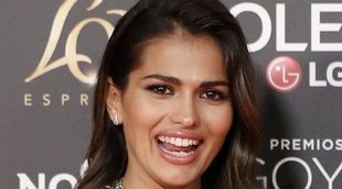 Sara Sálamo presume de embarazo en la alfombra roja de los Goya