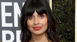 Jameela Jamil critica a Karl Lagerfeld tras su muerte