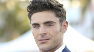 Sarah Bro o Selena, ¿con quién está saliendo Zac Efron?