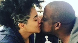 Keith Powell y Jill Knox anuncian el nacimiento de su hija