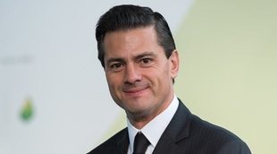 Enrique Peña Nieto aparece con Tara Ruiz por primera vez