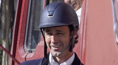 Álvaro Muñoz Escassi aclara el malentendido sobre su cambio físico: "He tenido una reacción alérgica al sol"