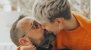 Laura celebra su 23 cumpleaños presumiendo de tripita