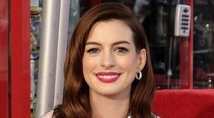 Anne Hathaway ya tiene su estrella en el Paseo de la Fama