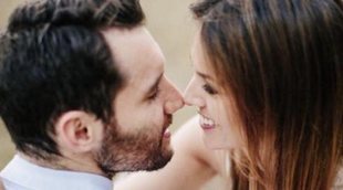 Helen Lindes y Rudy posan con su familia por primera vez