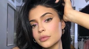 Kylie Jenner organiza un viaje por el éxito de sus negocios