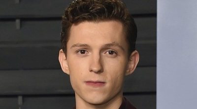 Tom Holland, pillado con una misteriosa chica en el Hyde Park Festival de Londres