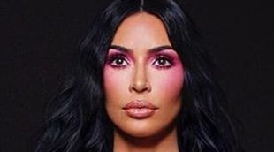 Kim Kardashian vuelve a liarla con el Photoshop