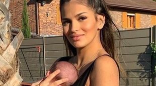 Sara Sálamo vuelve al trabajo acompaña de su hijo