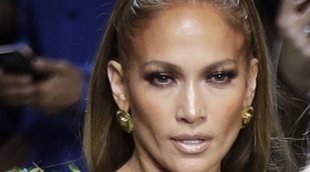 JLo arrasa con el vestido con el que rompió Internet