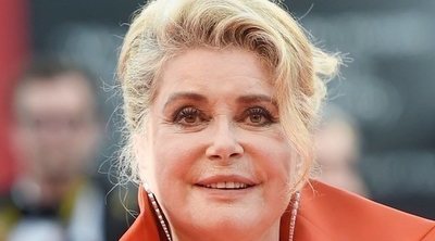Catherine Deneuve sufre un accidente cerebrovascular isquémico