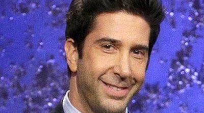 David Schwimmer, Ross de 'Friends', encuentra el amor en una mujer 29 años más joven que él