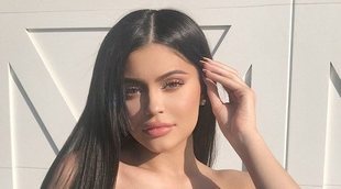 Kylie Jenner presume de embarazo casi dos años después