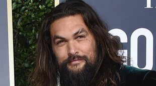La razón por la que Momoa lució músculos en los Globos de Oro