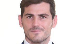 Iker Casillas vuelve a acercarse a sus padres