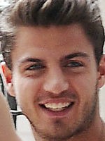 Maxi Iglesias