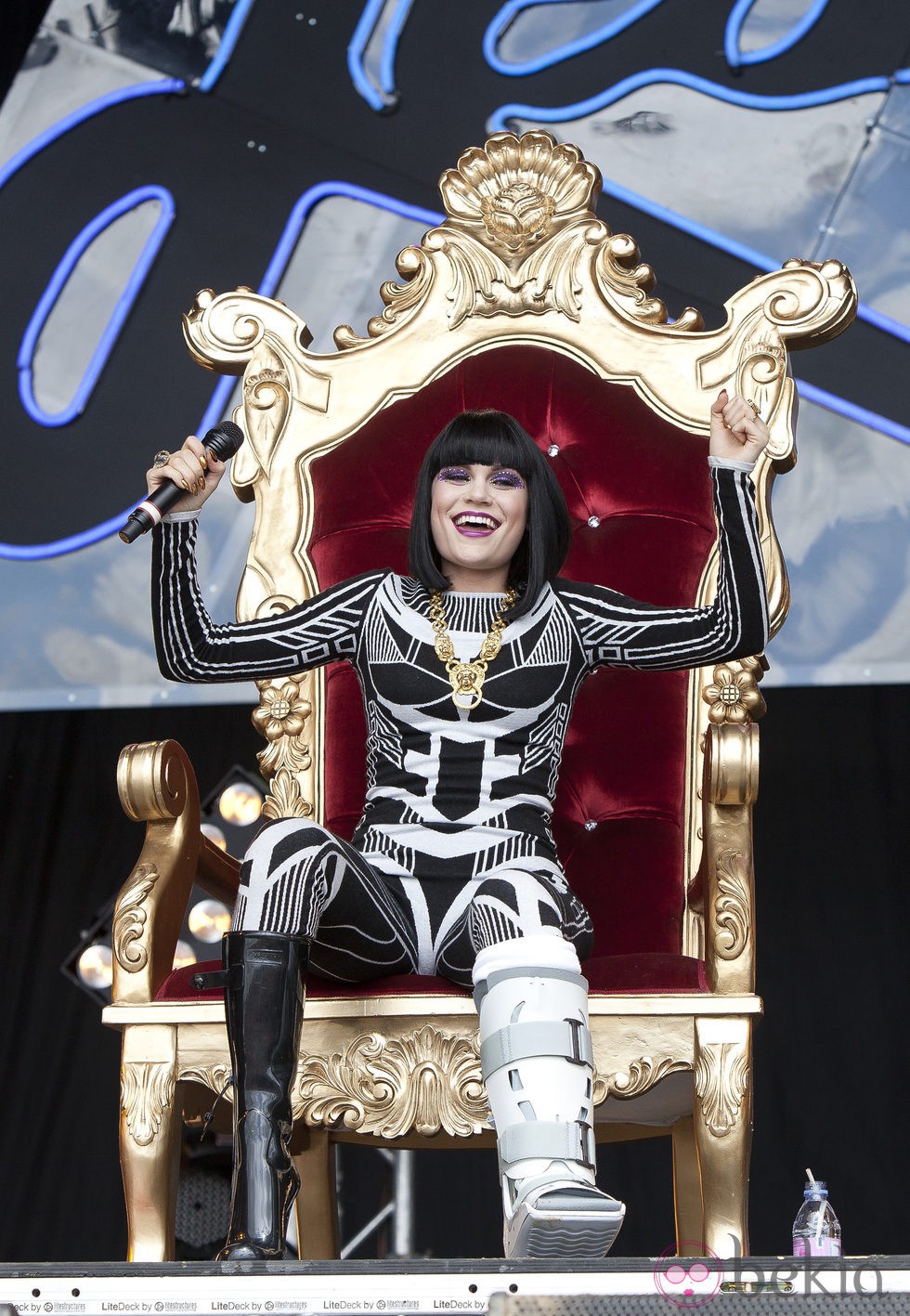 Jessie J en el Festival de Glastonbury