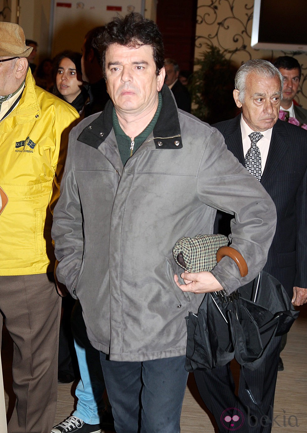 El cantante Jaime Urrutía en el último adiós a Antoñete